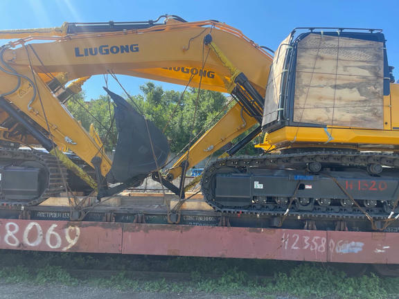 Перевозка негабаритной дорожно-строительной техники морским и железнодорожным транспортом - Фото 11